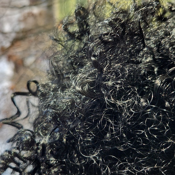 Doremi Hair Wig ☆ Short Black Coil-Out Curly wig ☆ New in Bag ☆ Classy ☆ Cute - Picture 9 of 12